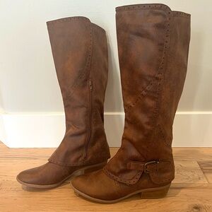 Not Rated Brown Knee High Boots w/ Buckle, size 9